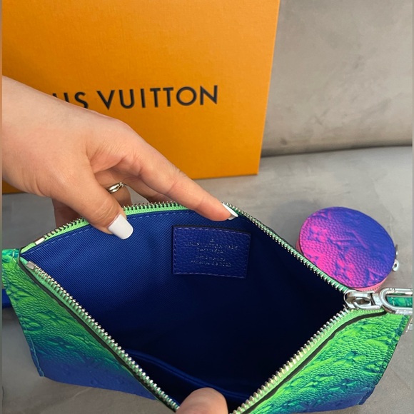 NWT Louis Vuitton Trio Pouch Taurillon Illusion Blue/Pink - Picture 9 of 11